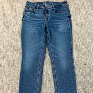 High-Waisted Rockstar Super Skinny Jeans | Color: light wash | size:8